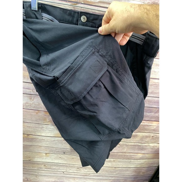 Duluth Trading Company Work Shorts Built in Belt Nylon Zip Pocket Black 2XL - Picture 8 of 10
